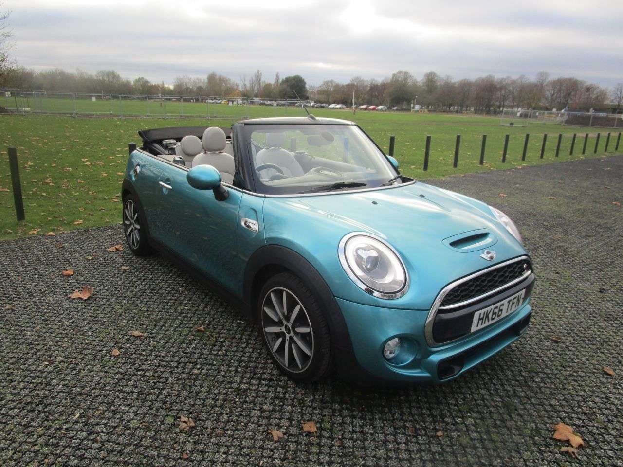2016 MINI CONVERTIBLE 2016 MINI CONVERTIBLE