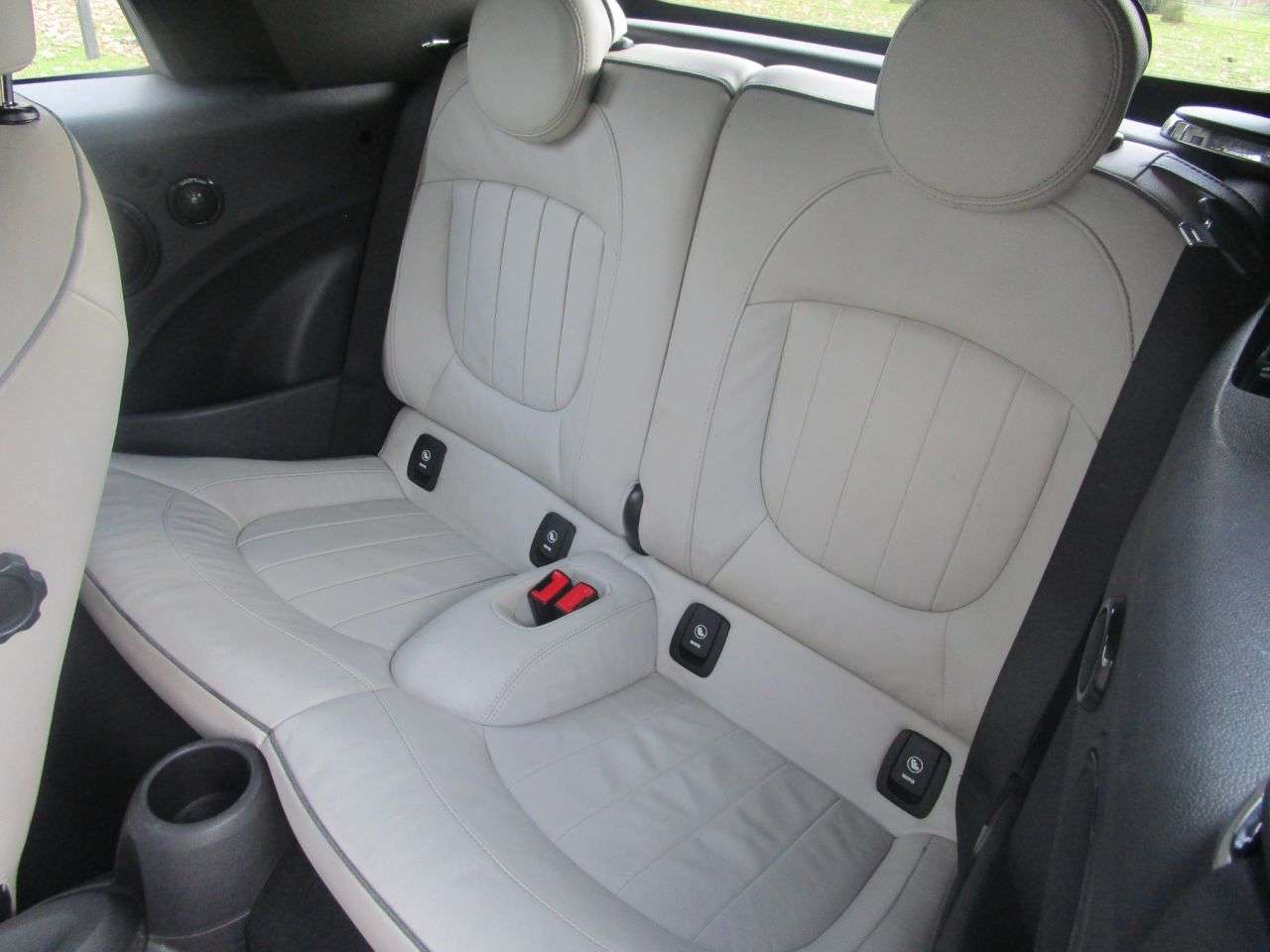 2016 MINI CONVERTIBLE 2016 MINI CONVERTIBLE