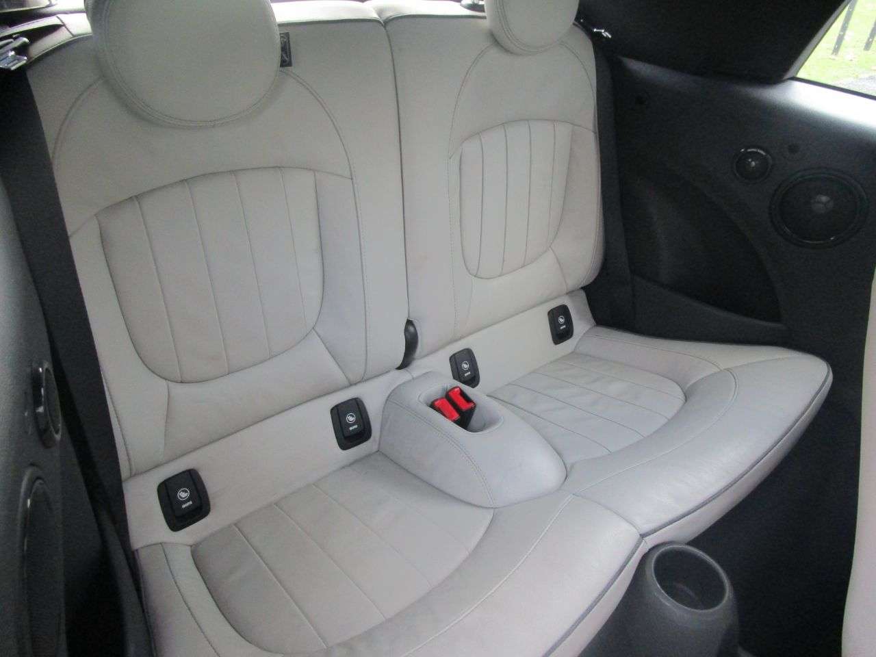 2016 MINI CONVERTIBLE 2016 MINI CONVERTIBLE