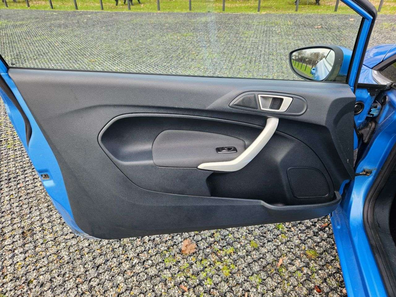 2011 FORD FIESTA 2011 FORD FIESTA