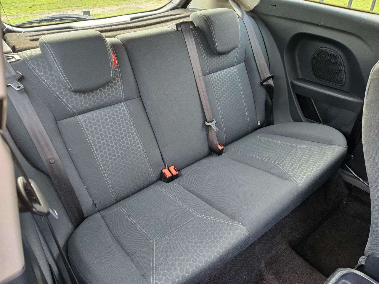 2011 FORD FIESTA 2011 FORD FIESTA