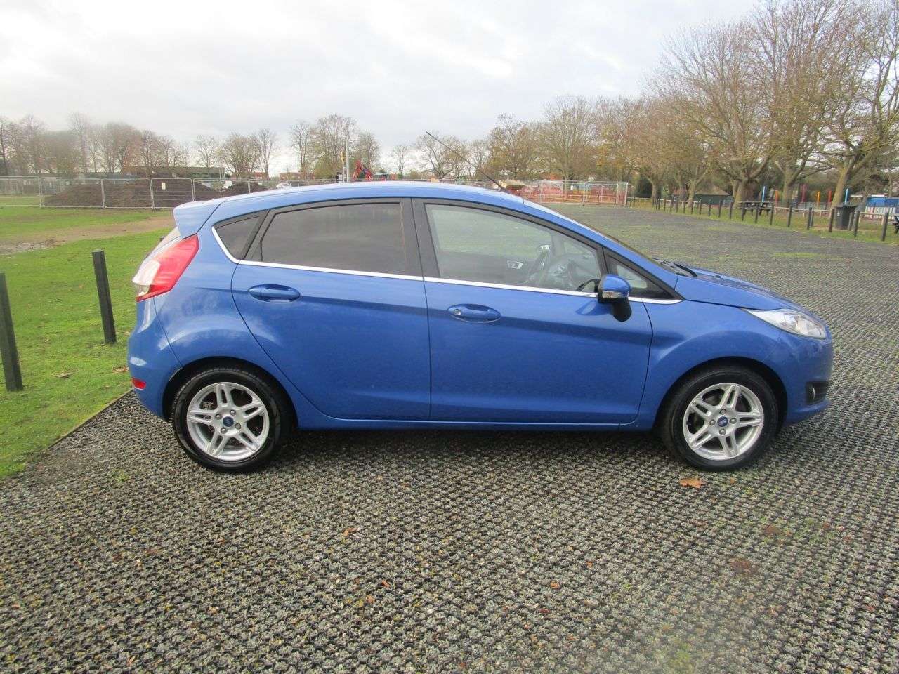 2013 FORD FIESTA 2013 FORD FIESTA