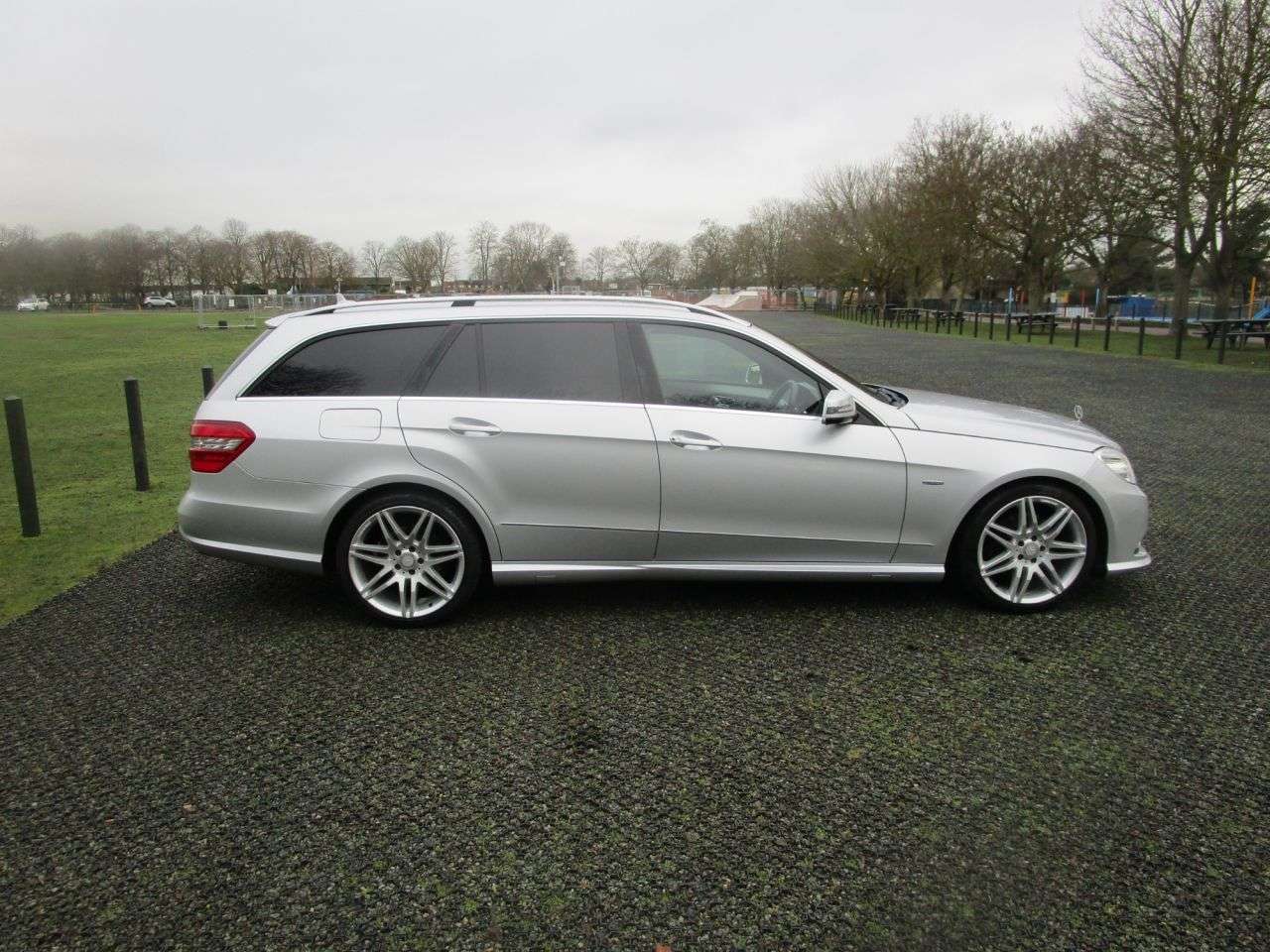 2011 MERCEDES-BENZ E-CLASS 2011 MERCEDES-BENZ E-CLASS