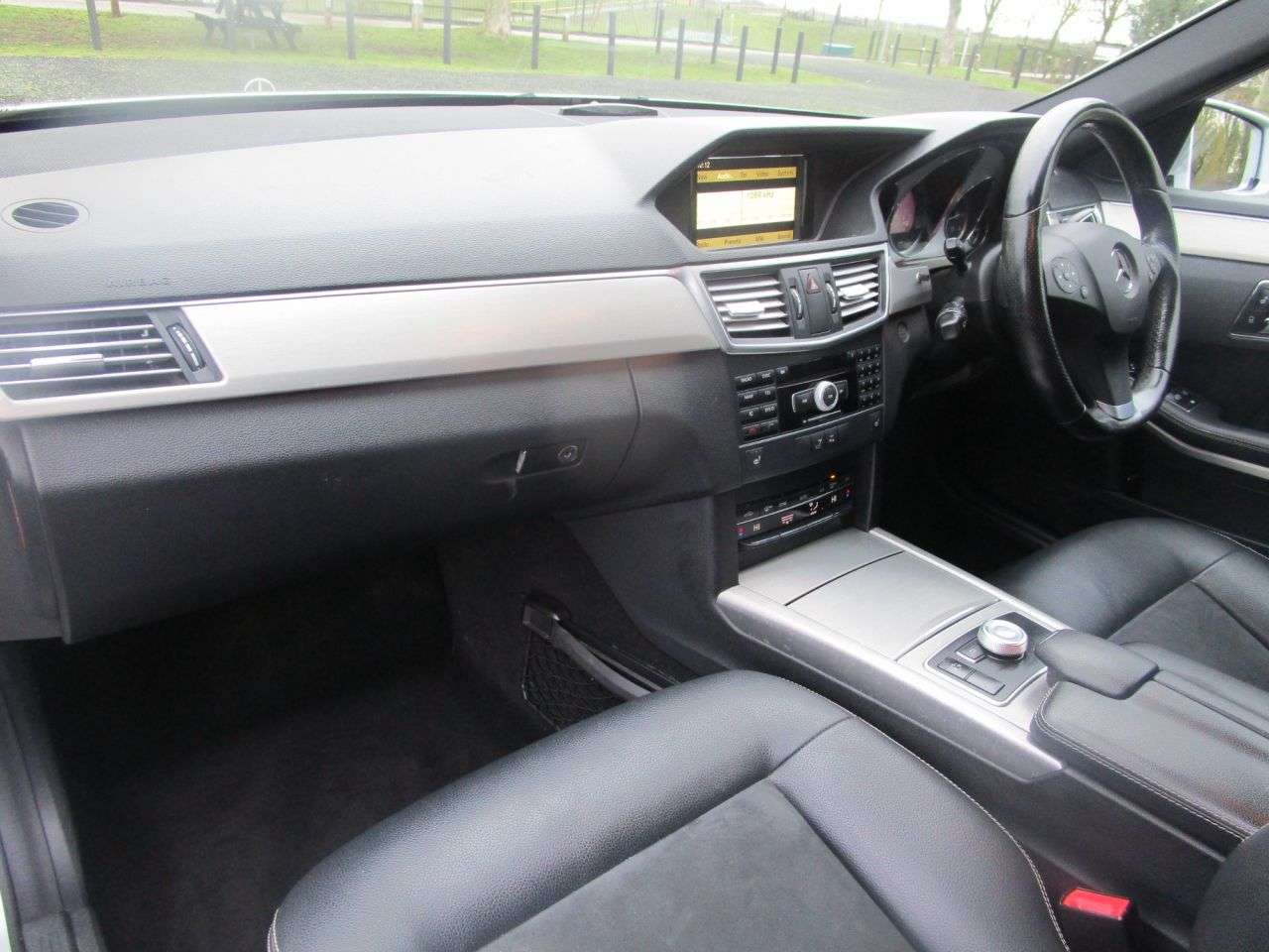 2011 MERCEDES-BENZ E-CLASS 2011 MERCEDES-BENZ E-CLASS