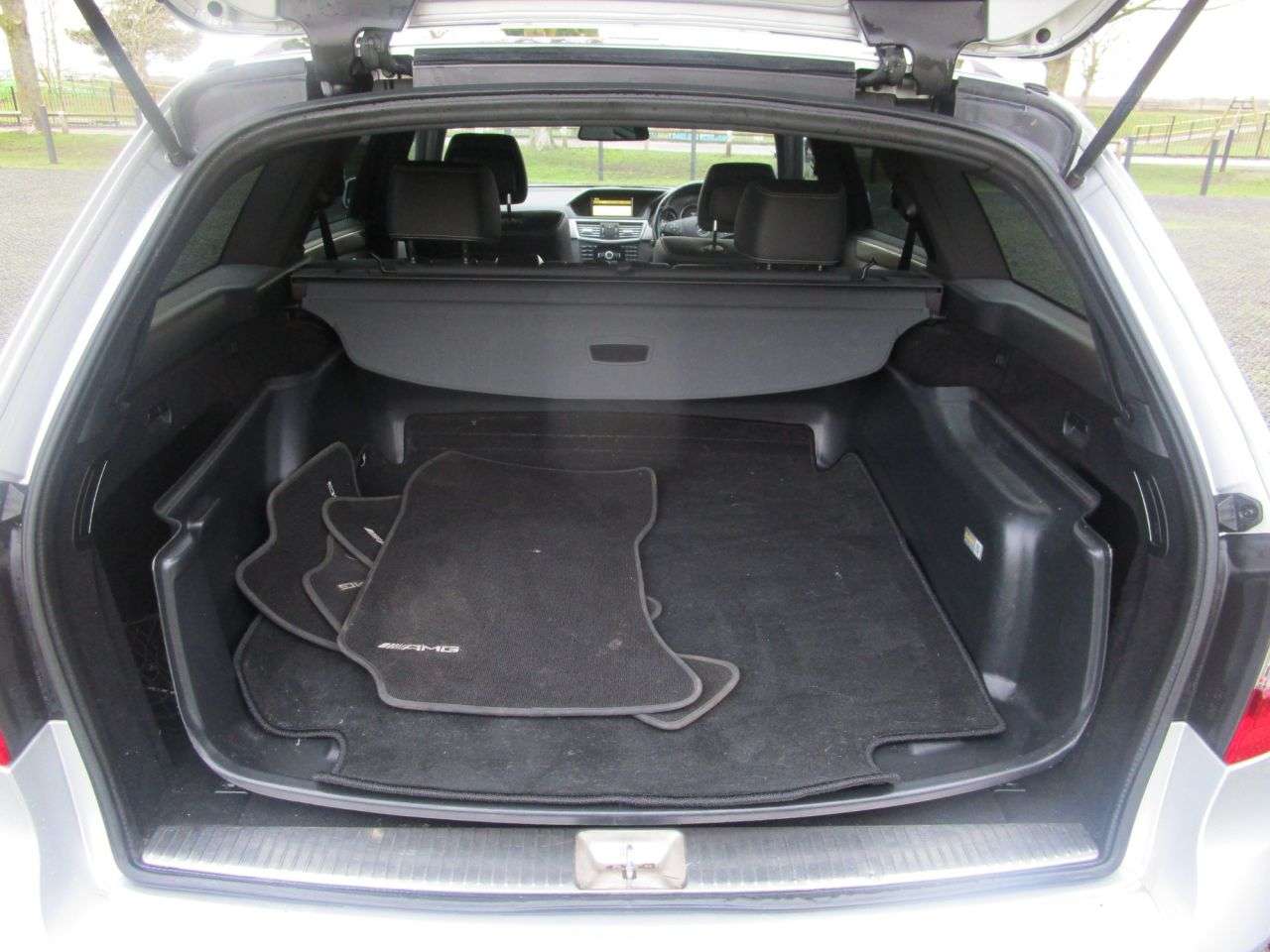 2011 MERCEDES-BENZ E-CLASS 2011 MERCEDES-BENZ E-CLASS