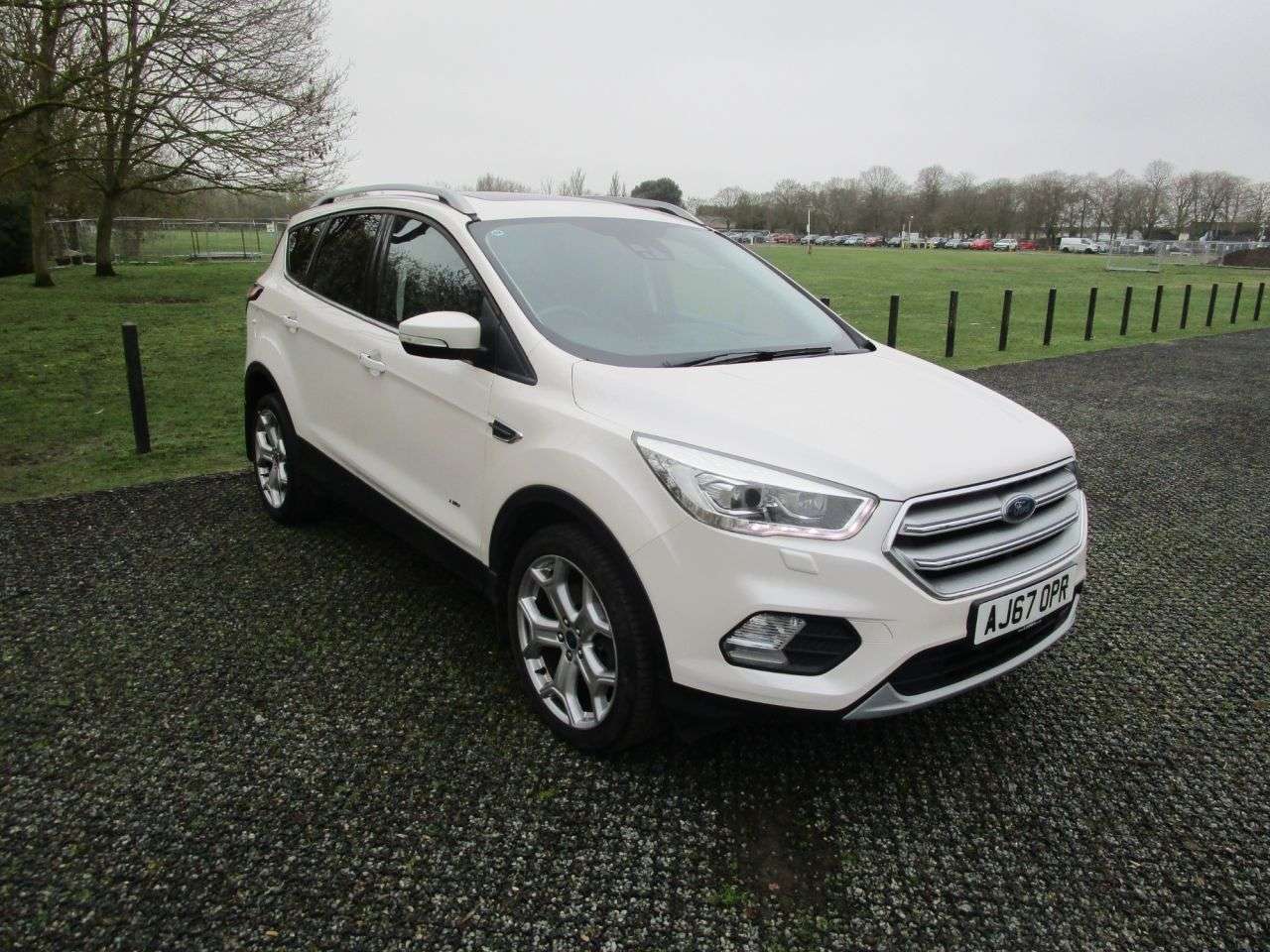 A 2017 FORD KUGA 2.0 TDCi 180 Titanium X 5 door Auto Diesel Automatic A 2017 FORD KUGA 2.0 TDCi 180 Titanium X 5 door Auto Diesel Automatic
