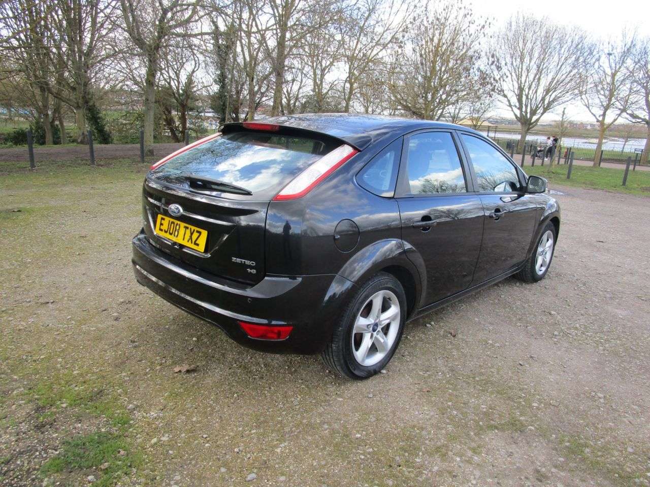 A 2008 FORD FOCUS 1.6 Zetec 5 door Auto Petrol Automatic A 2008 FORD FOCUS 1.6 Zetec 5 door Auto Petrol Automatic