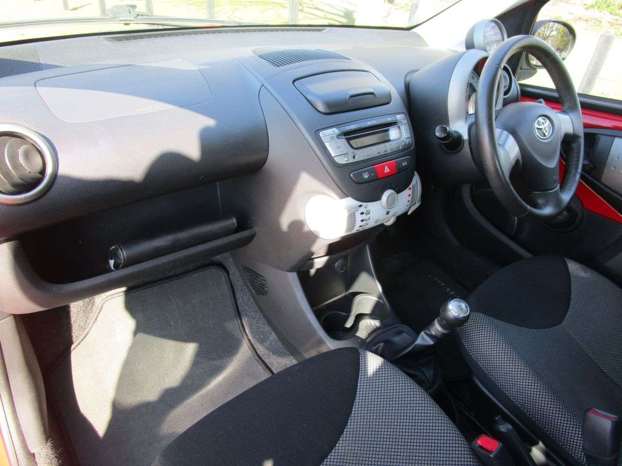 2014 TOYOTA AYGO 2014 TOYOTA AYGO