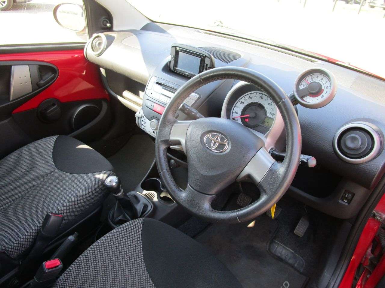 2014 TOYOTA AYGO 2014 TOYOTA AYGO