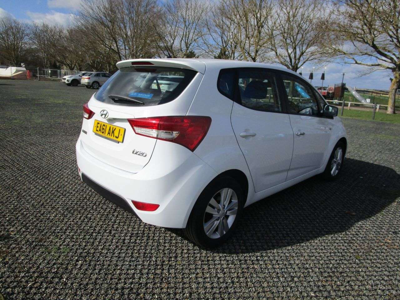 A 2011 HYUNDAI IX20 1.6 Active 5 door Auto Petrol Automatic A 2011 HYUNDAI IX20 1.6 Active 5 door Auto Petrol Automatic