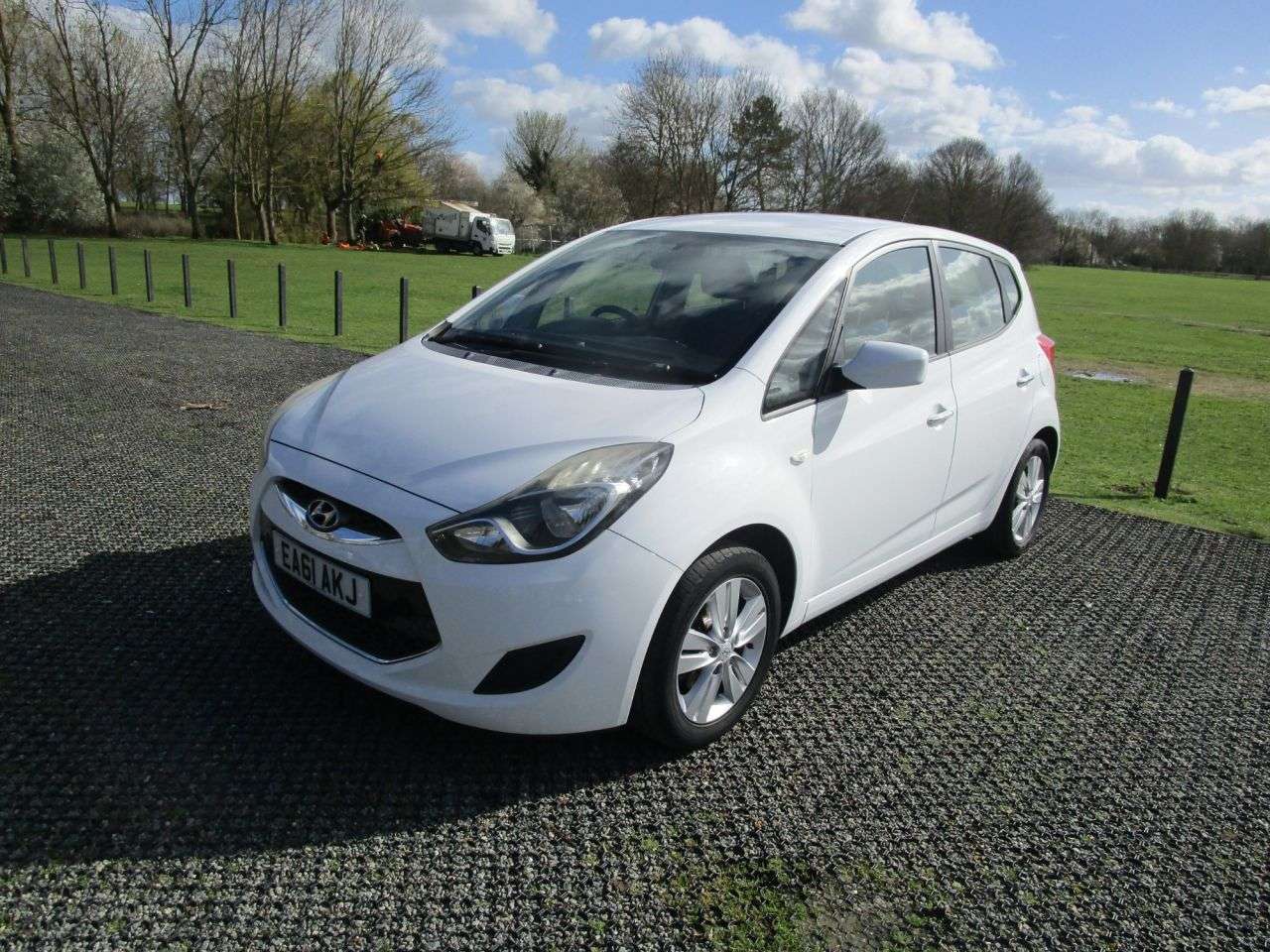 A 2011 HYUNDAI IX20 1.6 Active 5 door Auto Petrol Automatic A 2011 HYUNDAI IX20 1.6 Active 5 door Auto Petrol Automatic