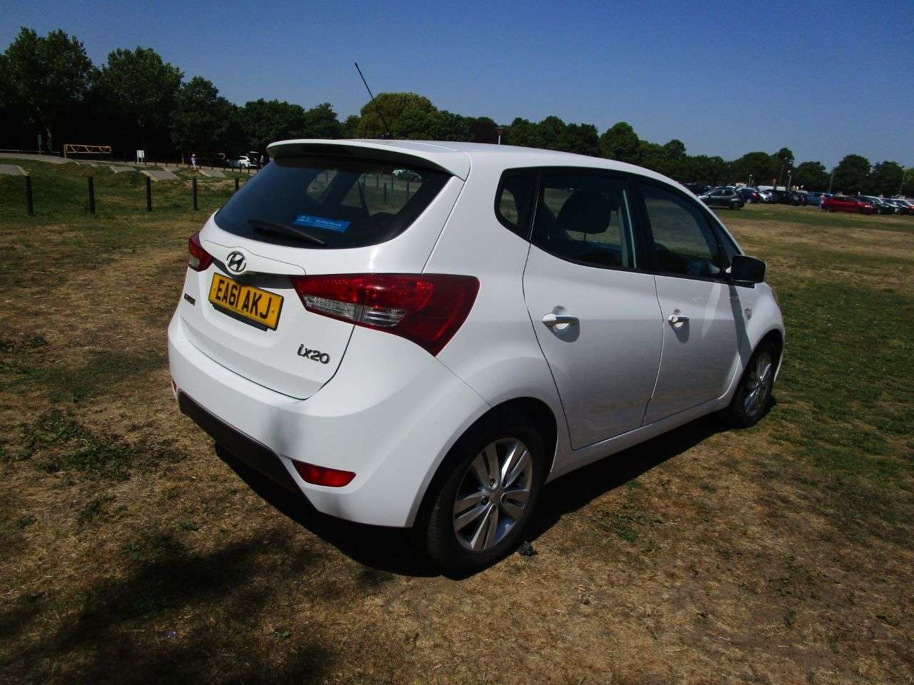 A 2011 HYUNDAI IX20 1.6 Active 5 door Auto Petrol Automatic A 2011 HYUNDAI IX20 1.6 Active 5 door Auto Petrol Automatic