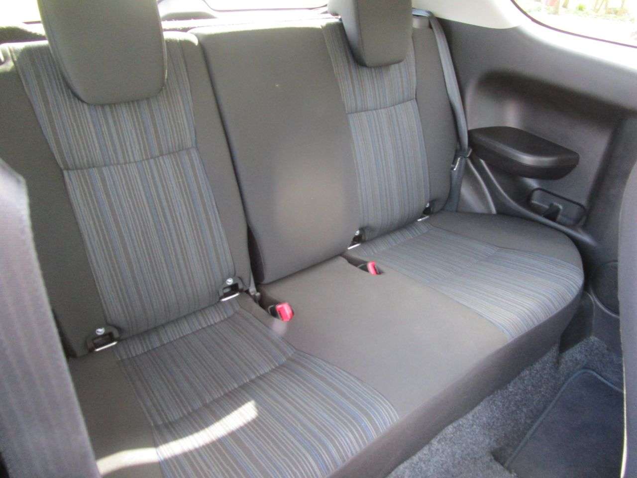 2014 SUZUKI SWIFT 2014 SUZUKI SWIFT