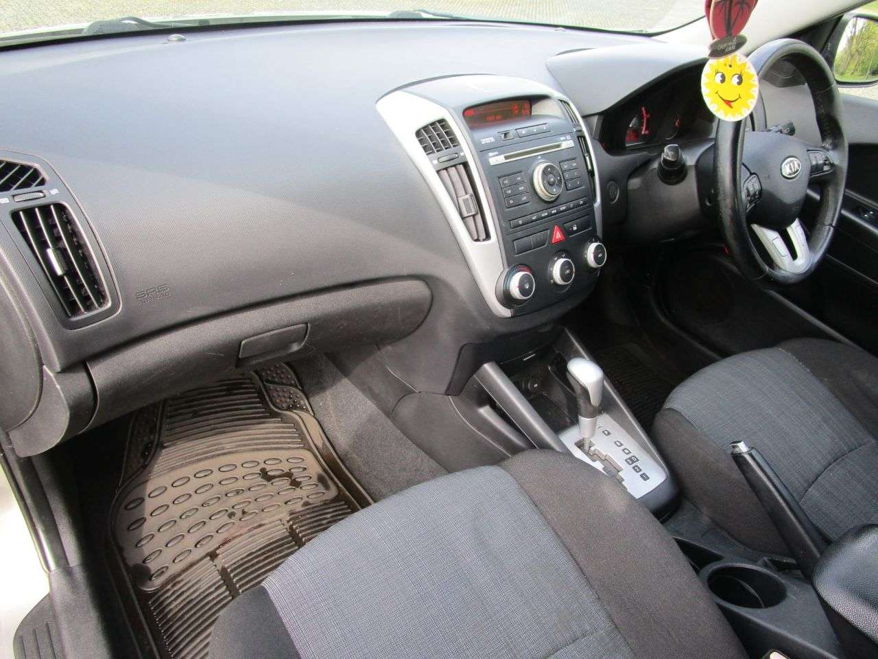 2011 KIA CEED 2011 KIA CEED