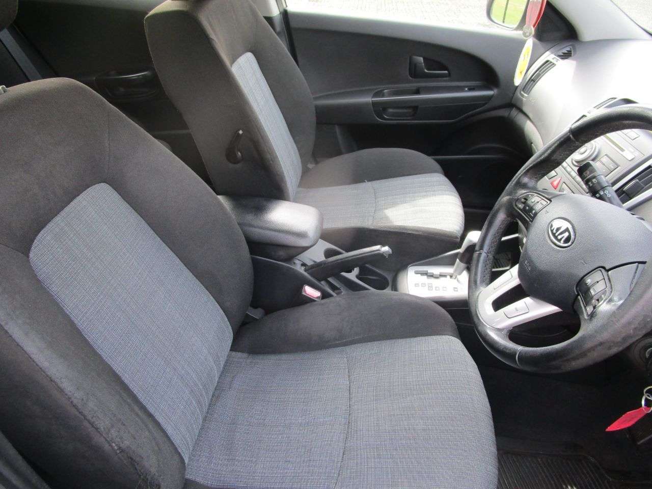 2011 KIA CEED 2011 KIA CEED