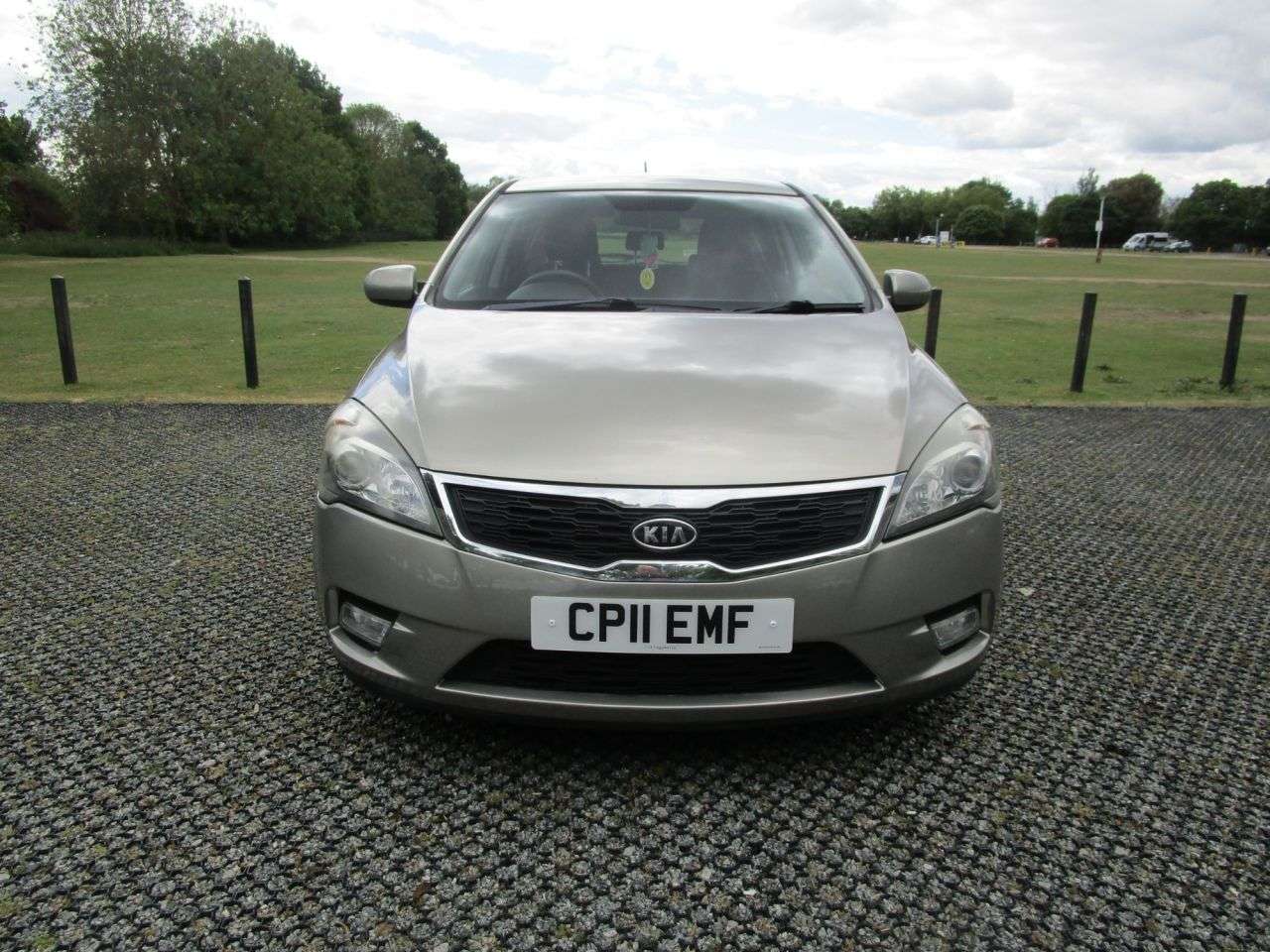 2011 KIA CEED 2011 KIA CEED
