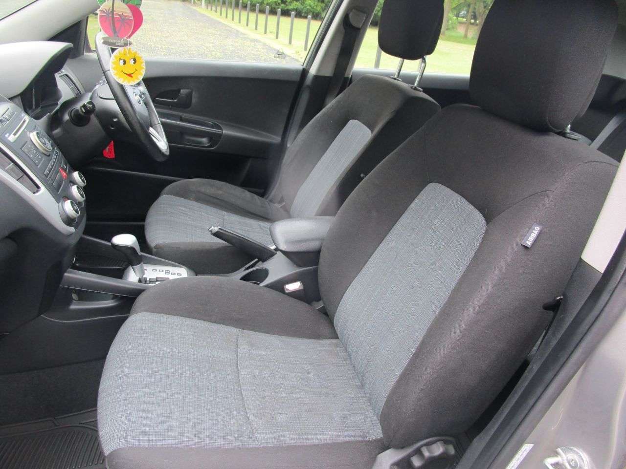 2011 KIA CEED 2011 KIA CEED