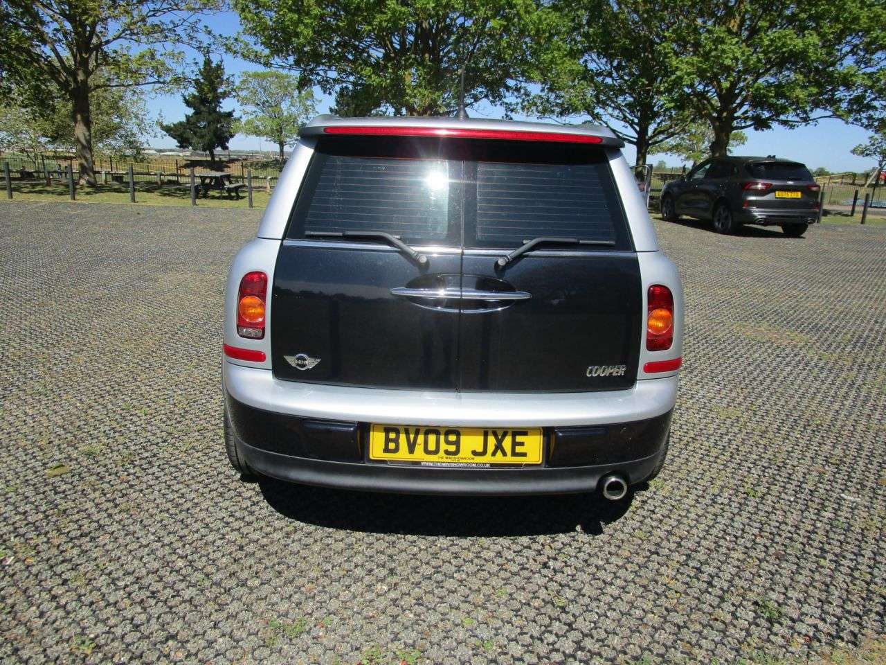 2009 MINI CLUBMAN 2009 MINI CLUBMAN