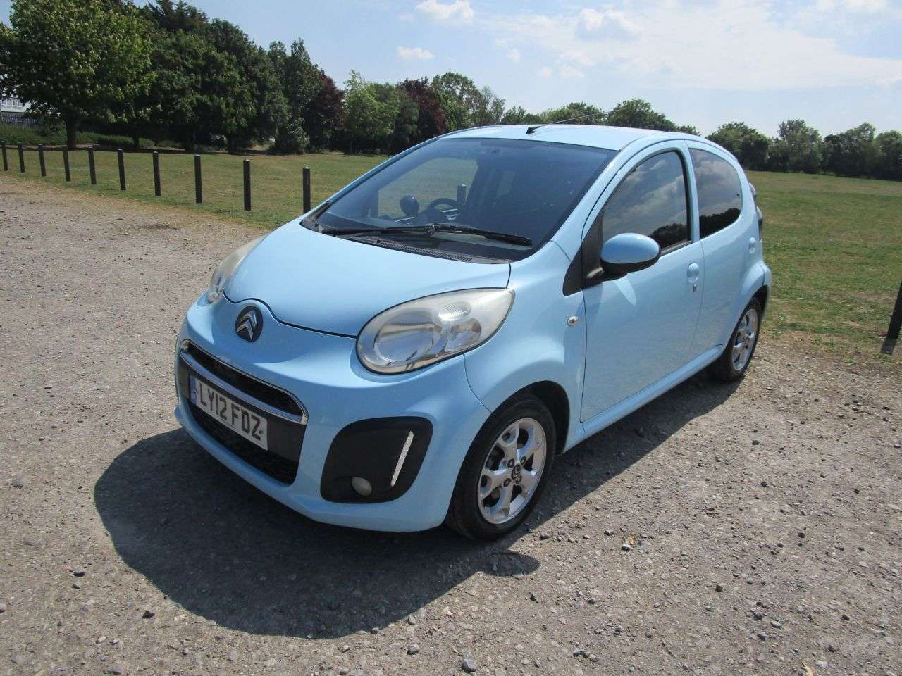 A 2012 CITROEN C1 1.0i VTR+ 5 door Petrol A 2012 CITROEN C1 1.0i VTR+ 5 door Petrol