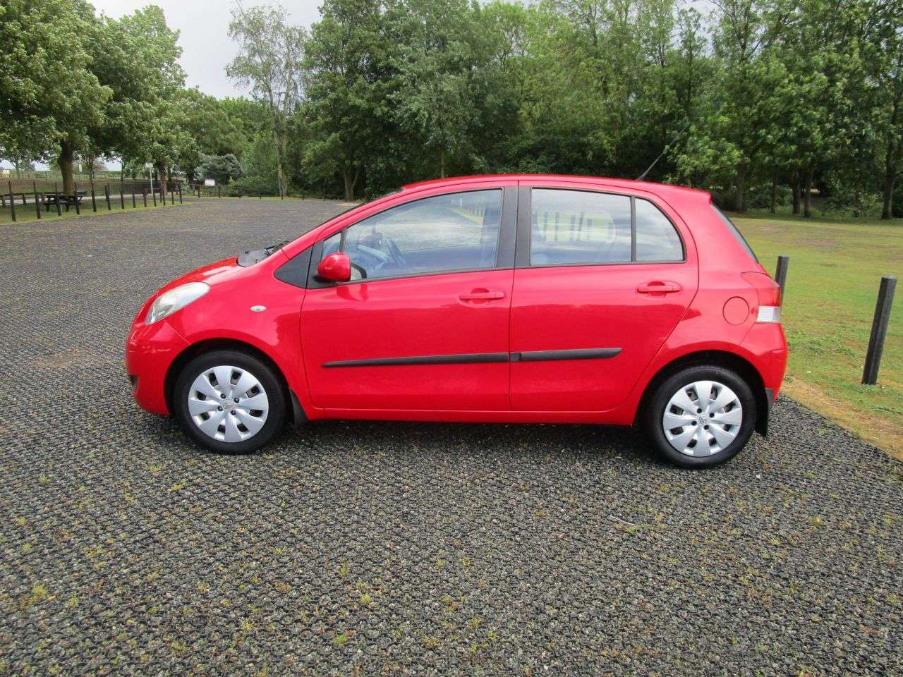 2009 TOYOTA YARIS 2009 TOYOTA YARIS