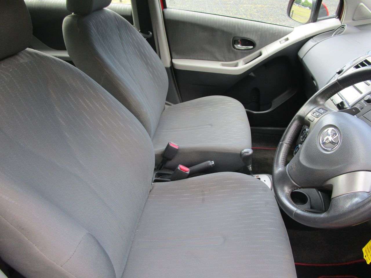 2009 TOYOTA YARIS 2009 TOYOTA YARIS