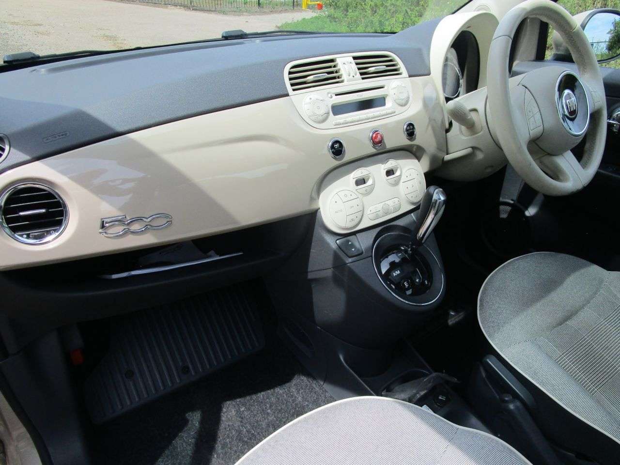 2015 FIAT 500 2015 FIAT 500