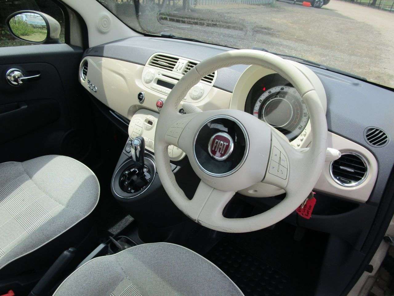 2015 FIAT 500 2015 FIAT 500