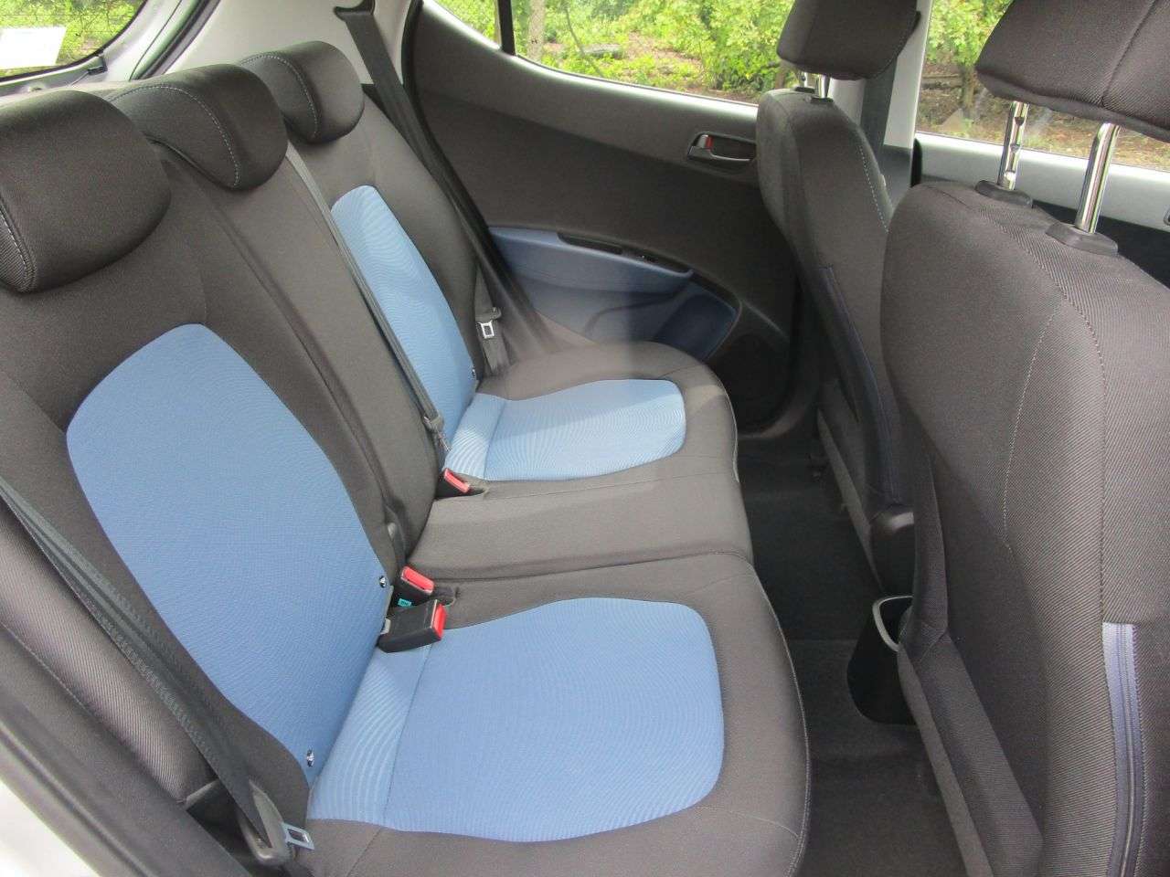 2014 HYUNDAI I10 2014 HYUNDAI I10