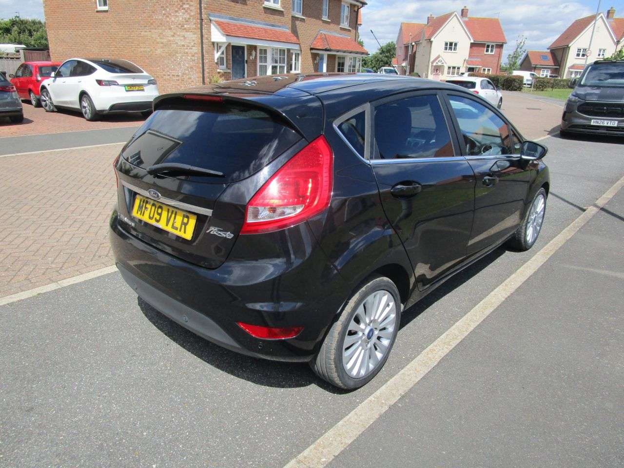 A 2009 FORD FIESTA 1.4 Titanium 5 door Auto Petrol Automatic. A 2009 FORD FIESTA 1.4 Titanium 5 door Auto Petrol Automatic.