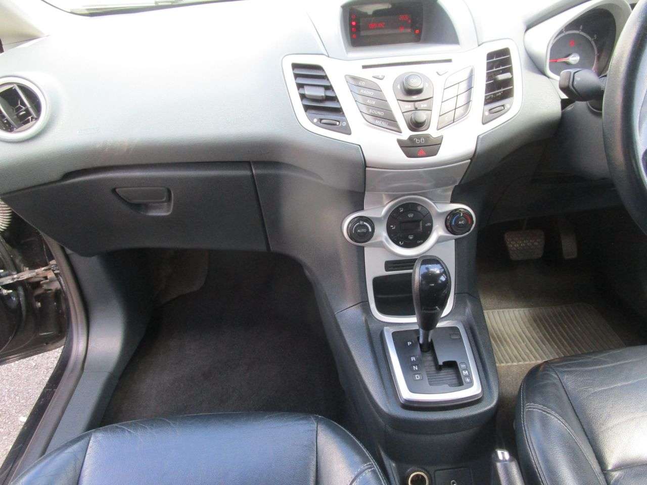2009 FORD FIESTA 2009 FORD FIESTA