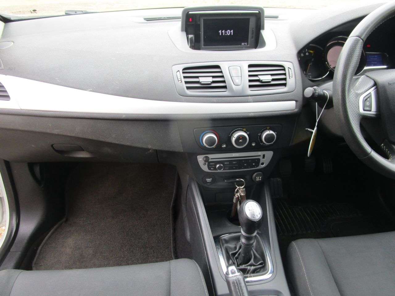 2012 RENAULT MEGANE 2012 RENAULT MEGANE