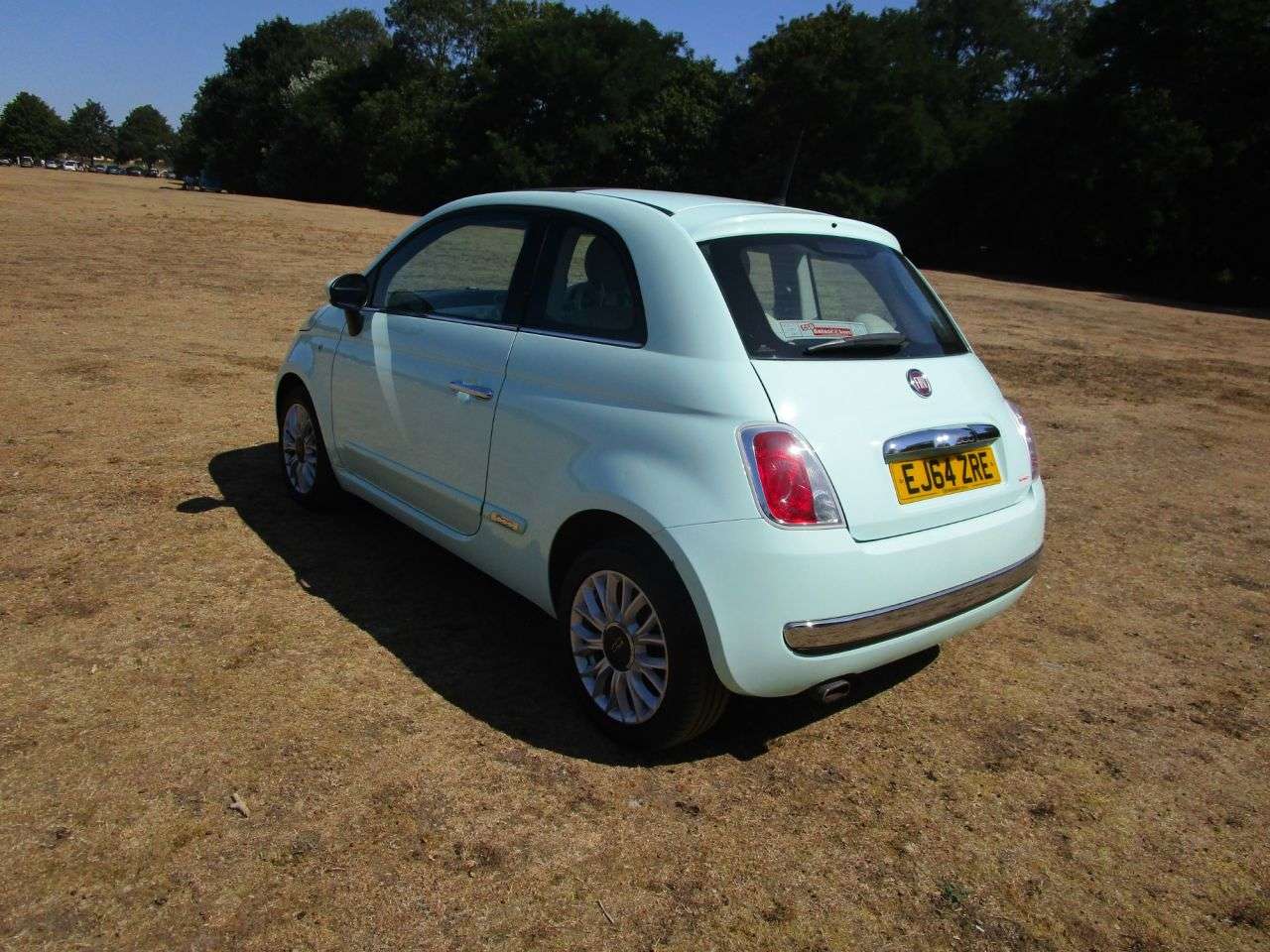 A 2015 FIAT 500 1.2 Lounge 3 door Petrol A 2015 FIAT 500 1.2 Lounge 3 door Petrol