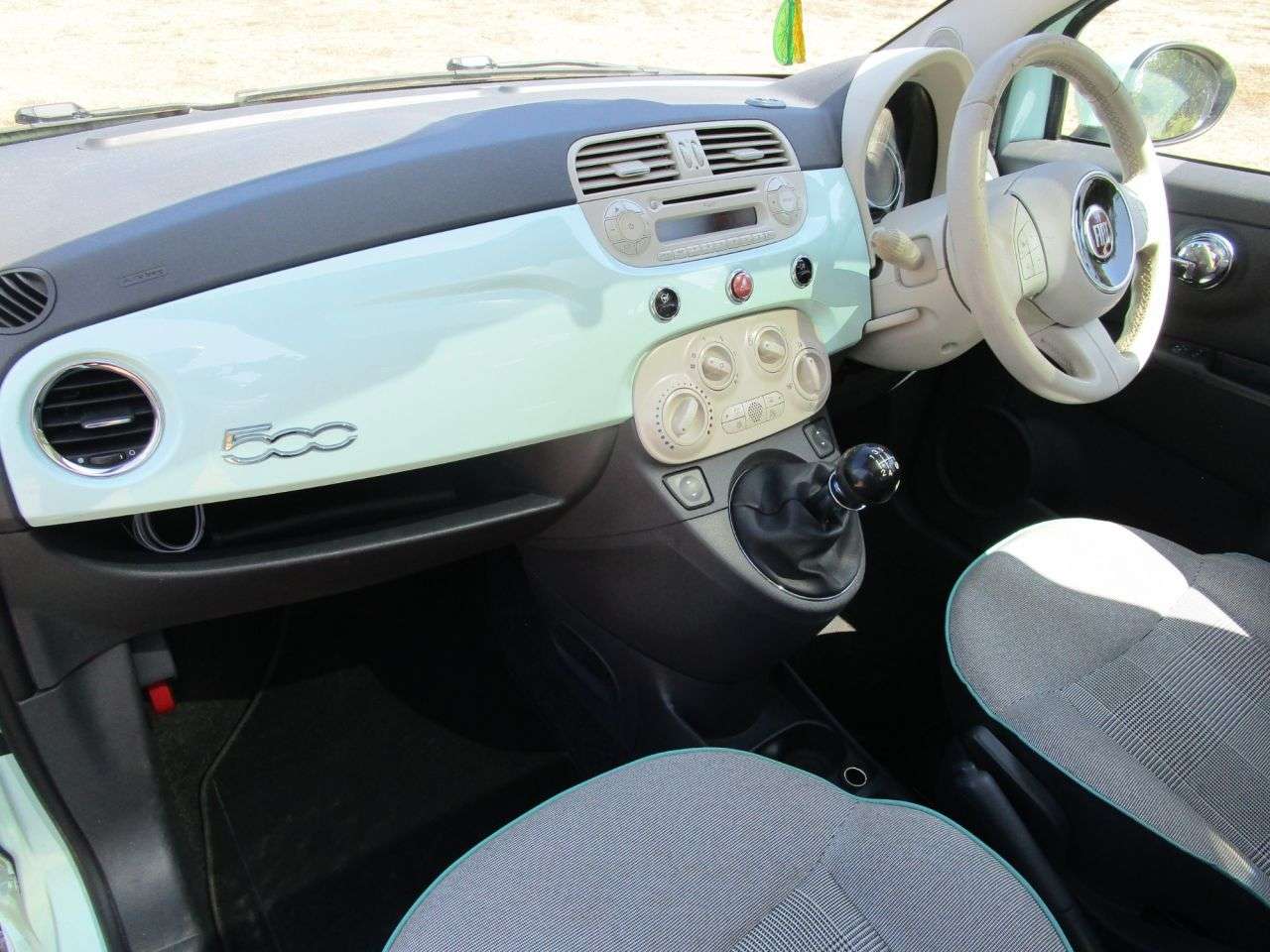 2015 FIAT 500 2015 FIAT 500