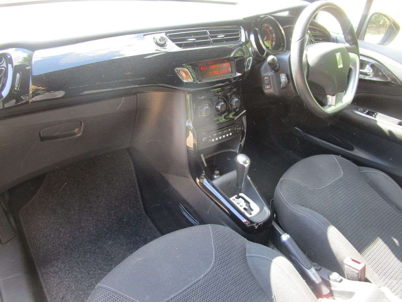 2011 CITROEN DS3 2011 CITROEN DS3