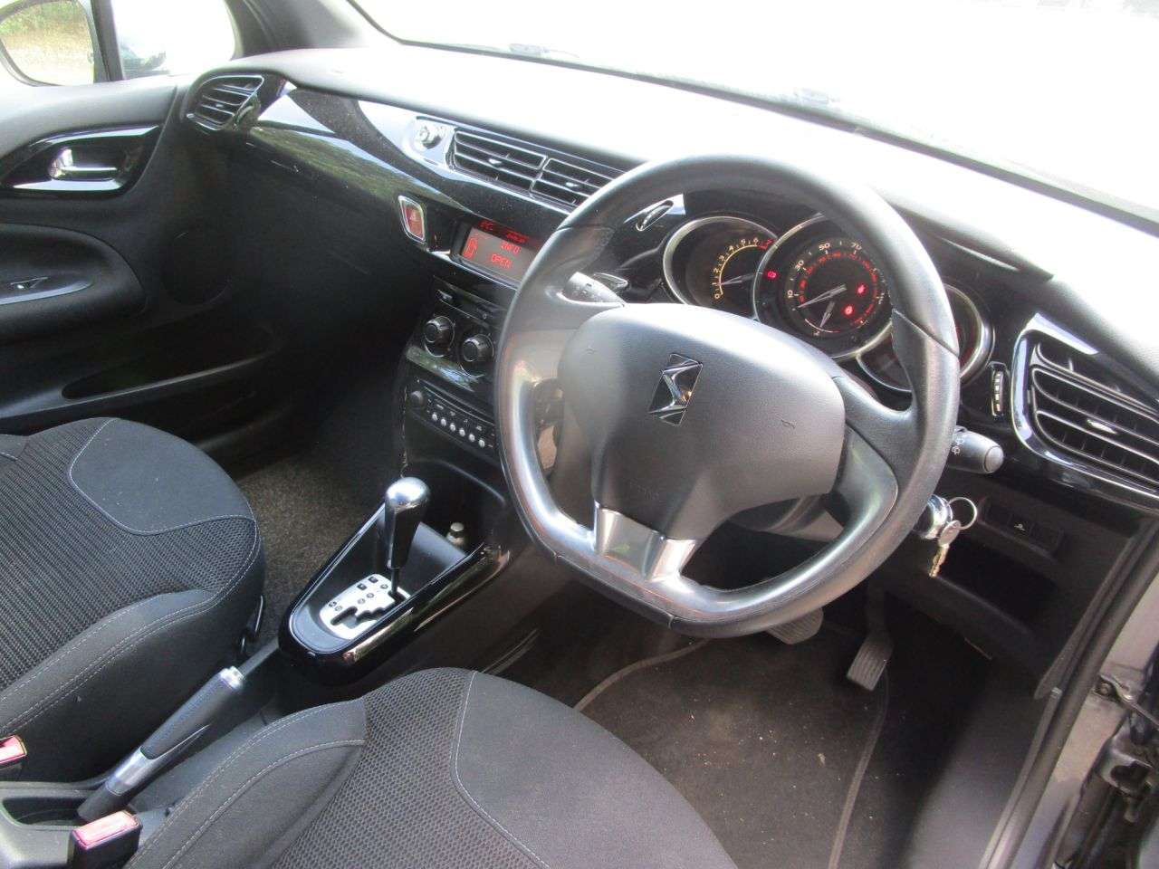 2011 CITROEN DS3 2011 CITROEN DS3