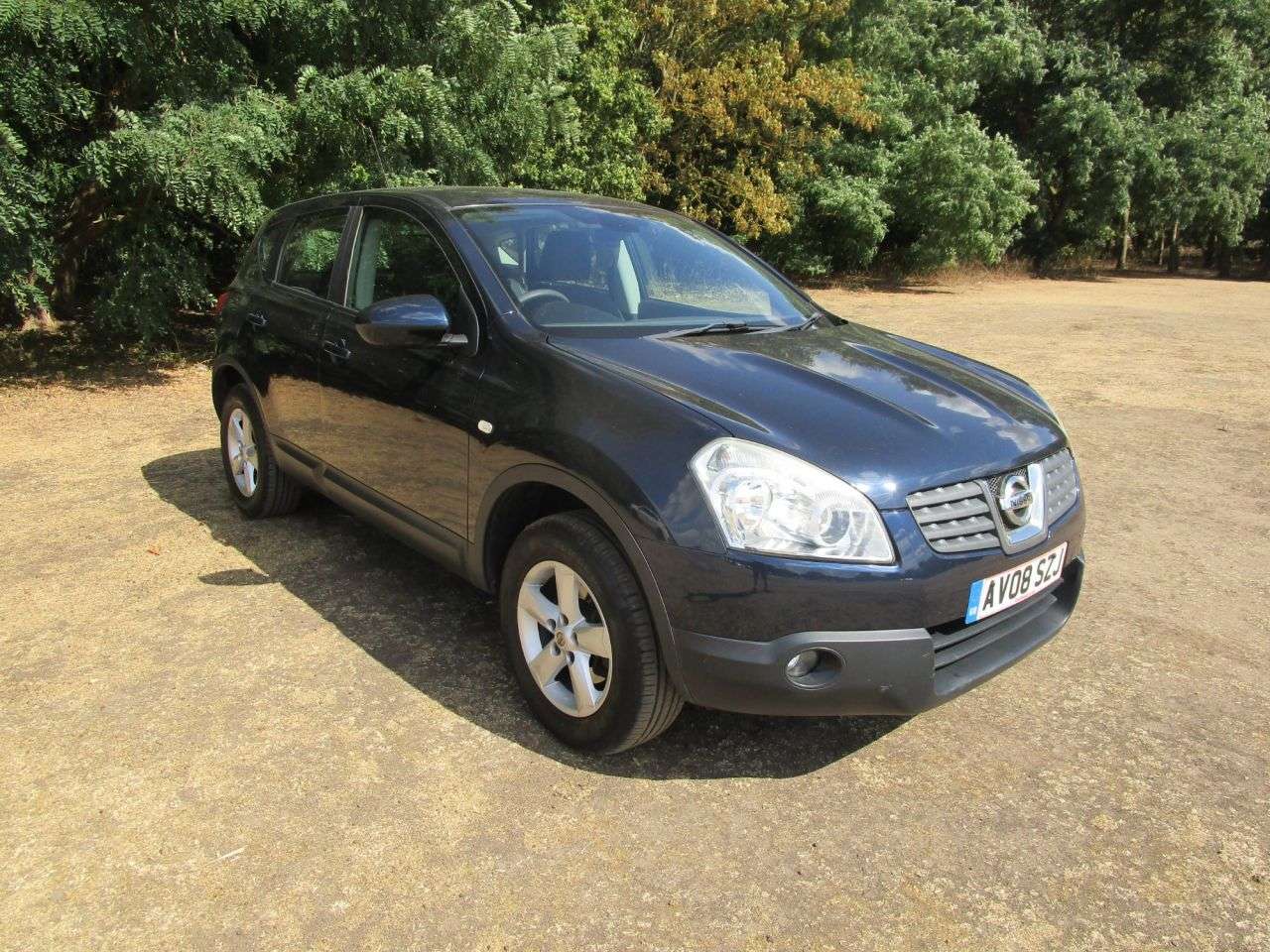 A 2008 NISSAN QASHQAI 1.6 Acenta 5 door Petrol A 2008 NISSAN QASHQAI 1.6 Acenta 5 door Petrol