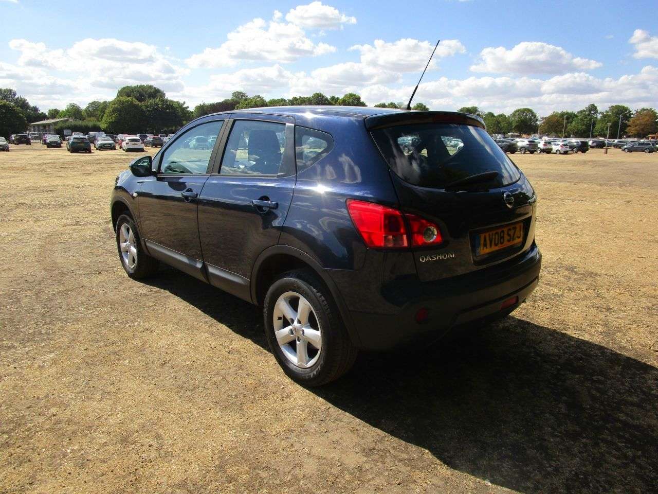 A 2008 NISSAN QASHQAI 1.6 Acenta 5 door Petrol A 2008 NISSAN QASHQAI 1.6 Acenta 5 door Petrol