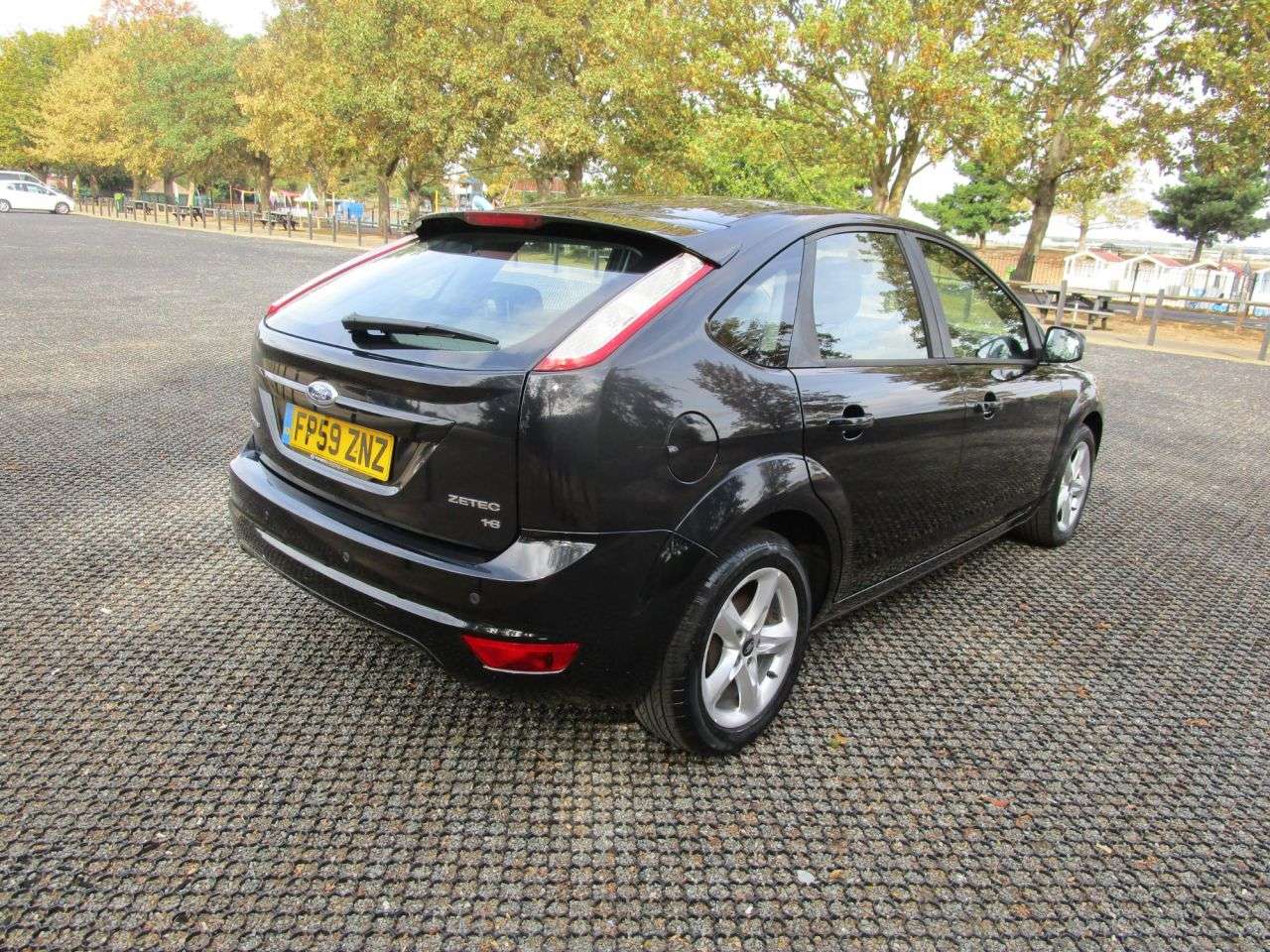 A 2010 FORD FOCUS 1.8 Zetec 5 door Petrol A 2010 FORD FOCUS 1.8 Zetec 5 door Petrol
