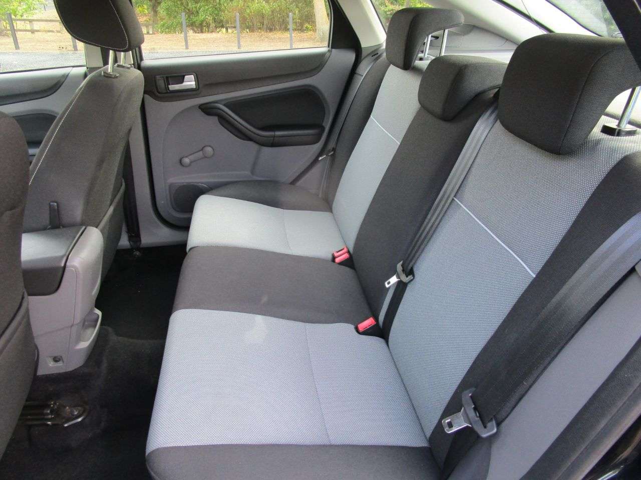 2010 FORD FOCUS 2010 FORD FOCUS