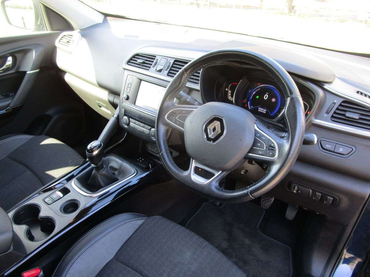 2017 RENAULT KADJAR 2017 RENAULT KADJAR