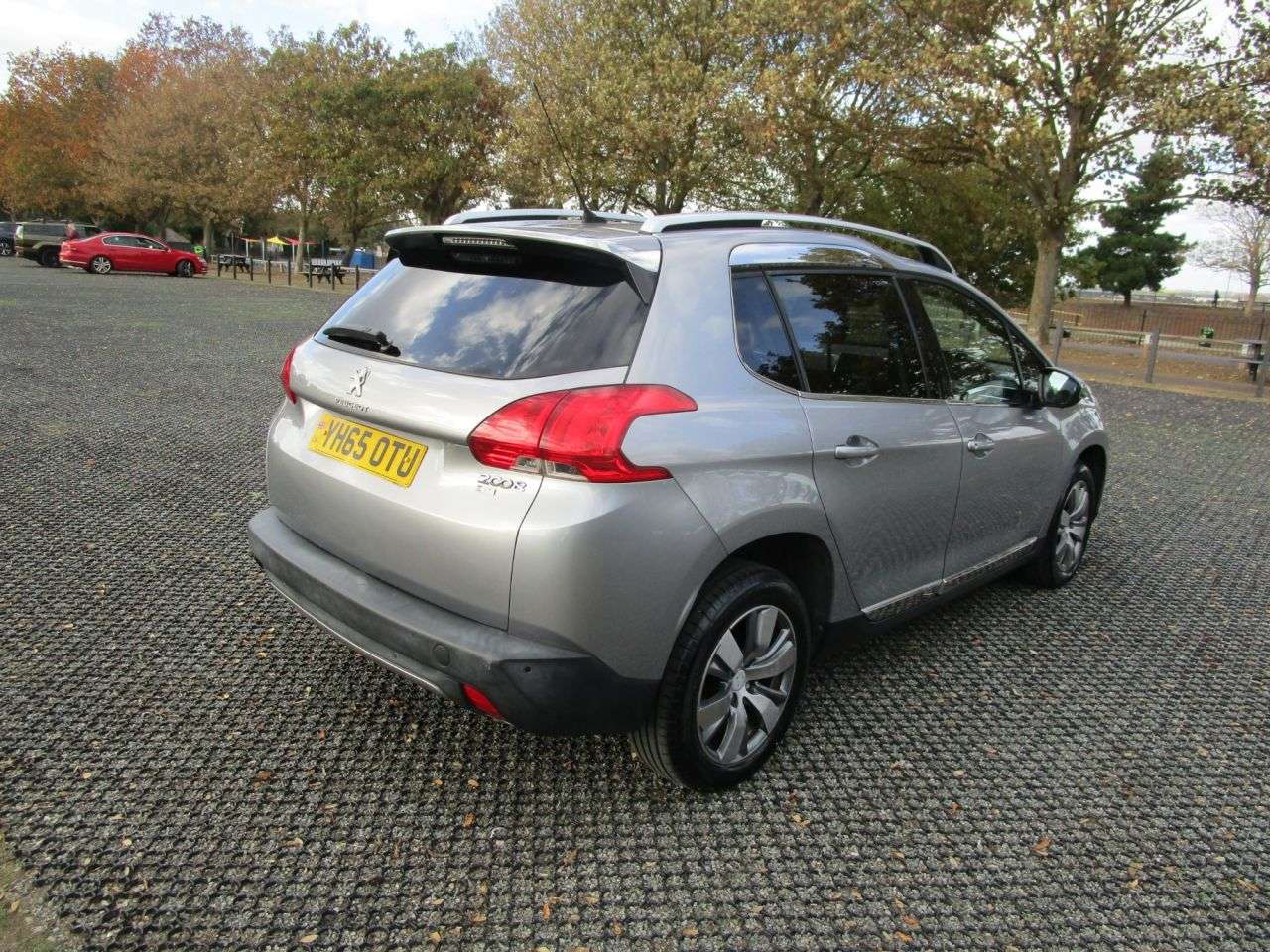 A 2015 PEUGEOT 2008 1.2 PureTech Allure 5 door Auto Petrol Automatic A 2015 PEUGEOT 2008 1.2 PureTech Allure 5 door Auto Petrol Automatic