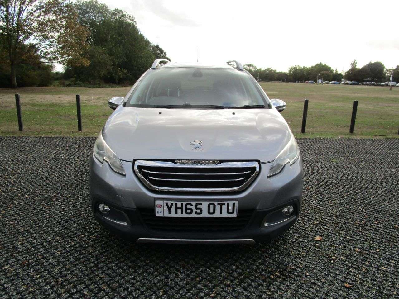 2015 PEUGEOT 2008 2015 PEUGEOT 2008