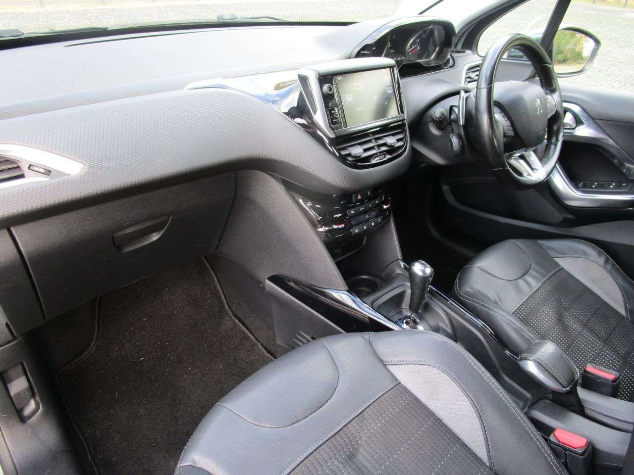 2015 PEUGEOT 2008 2015 PEUGEOT 2008