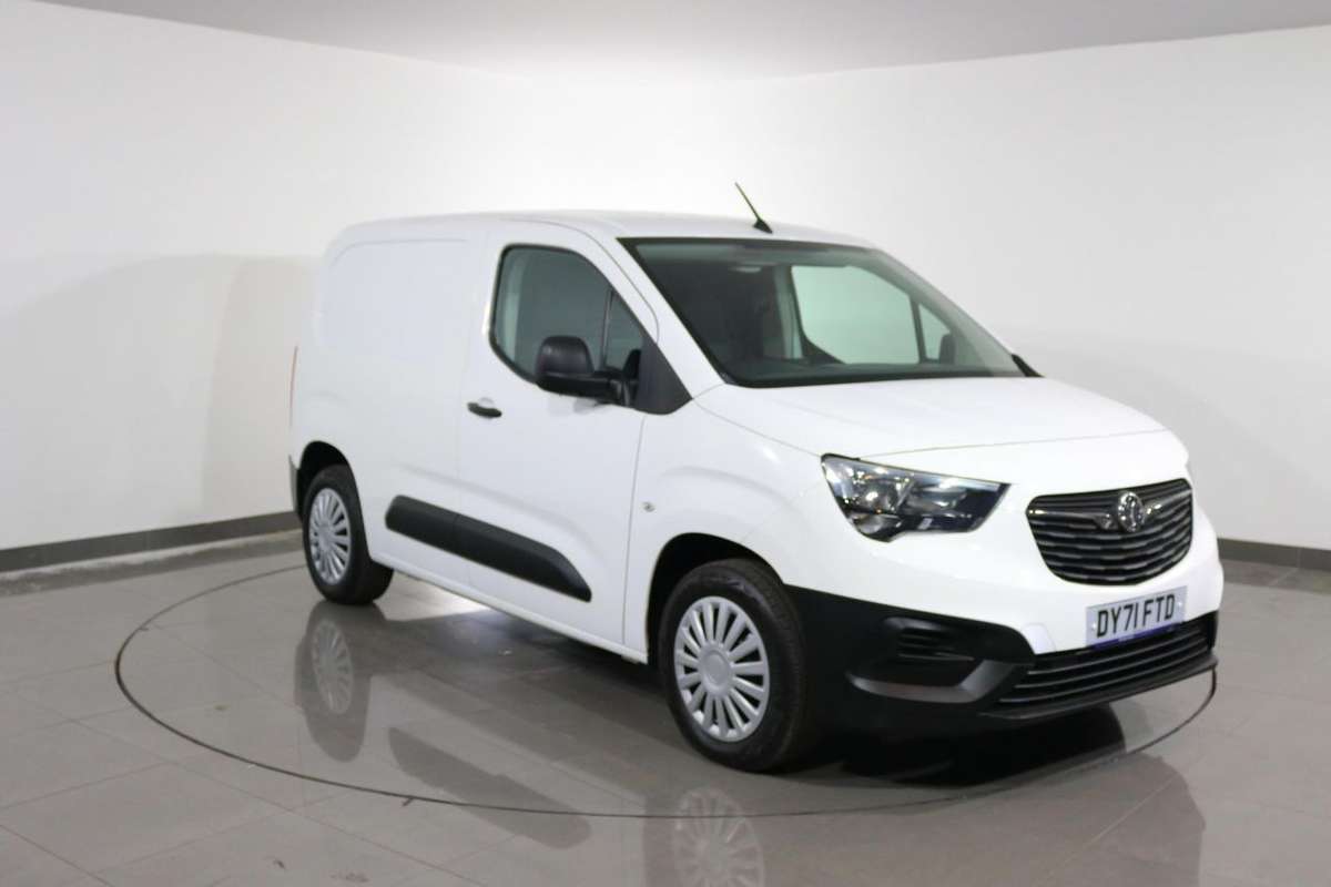 Check out this Vauxhall Combo 2021 Diesel Manual
