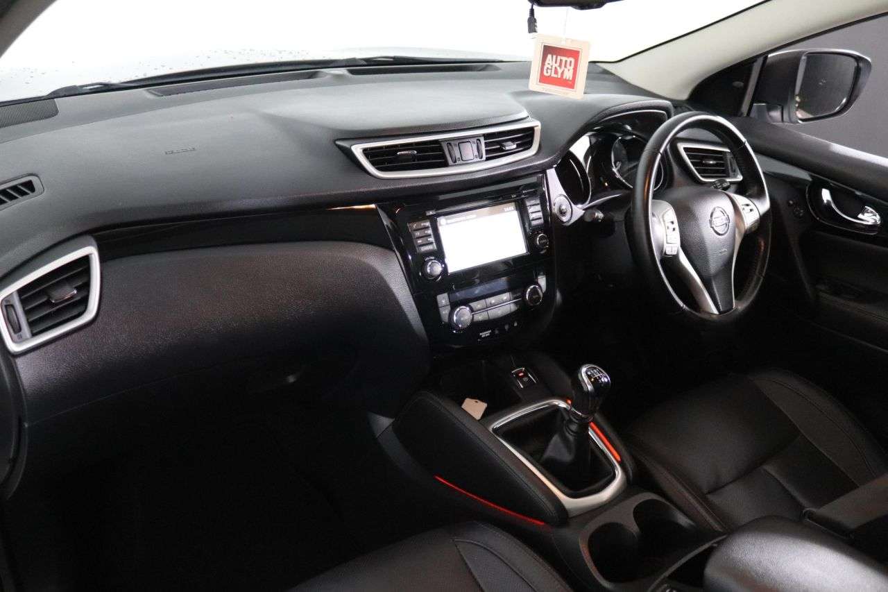 2015 NISSAN QASHQAI 2015 NISSAN QASHQAI