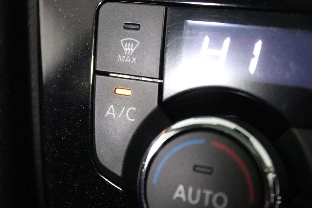 2015 NISSAN QASHQAI 2015 NISSAN QASHQAI