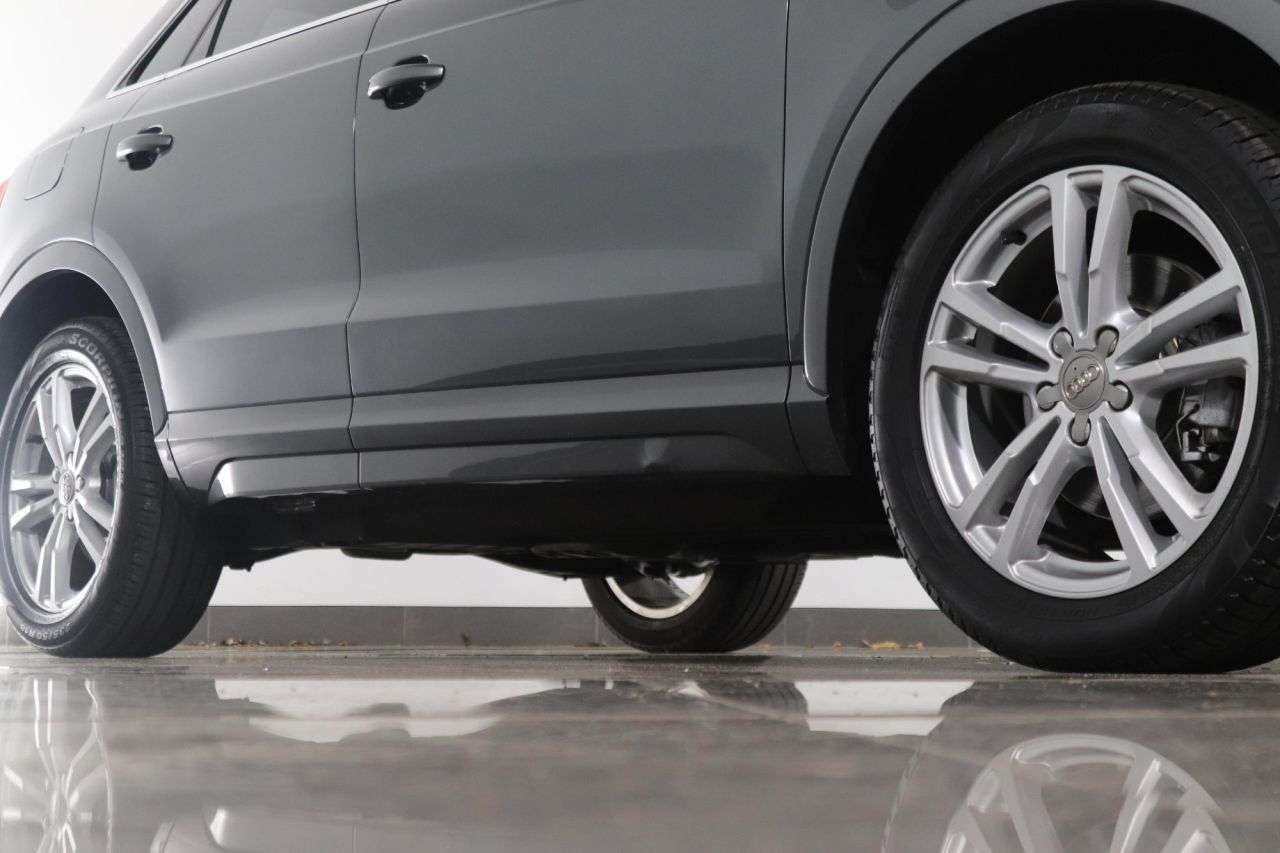 2017 AUDI Q3 2017 AUDI Q3