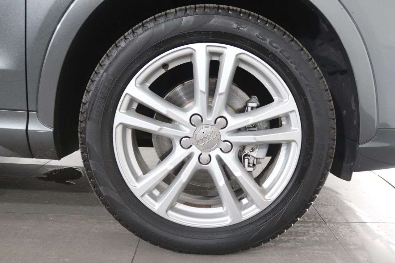 2017 AUDI Q3 2017 AUDI Q3