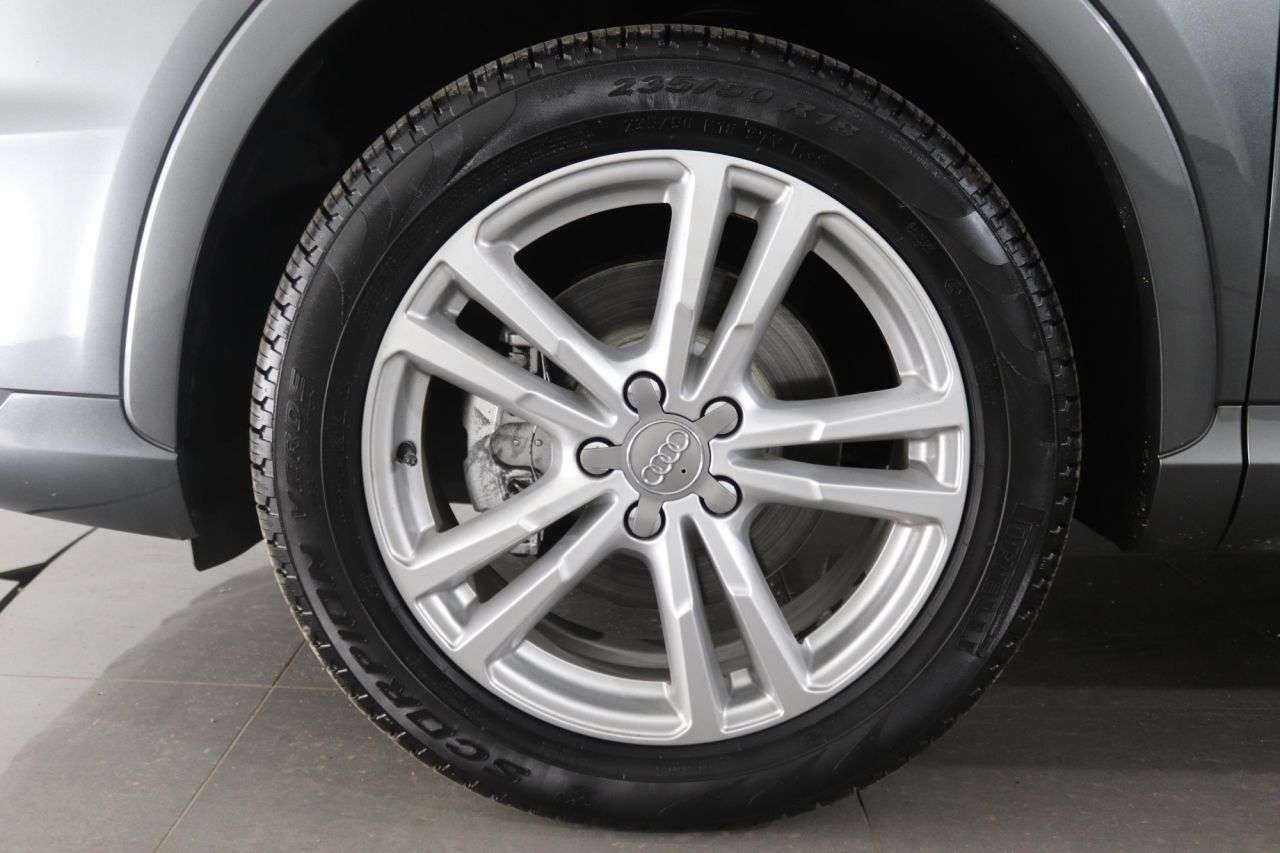 2017 AUDI Q3 2017 AUDI Q3