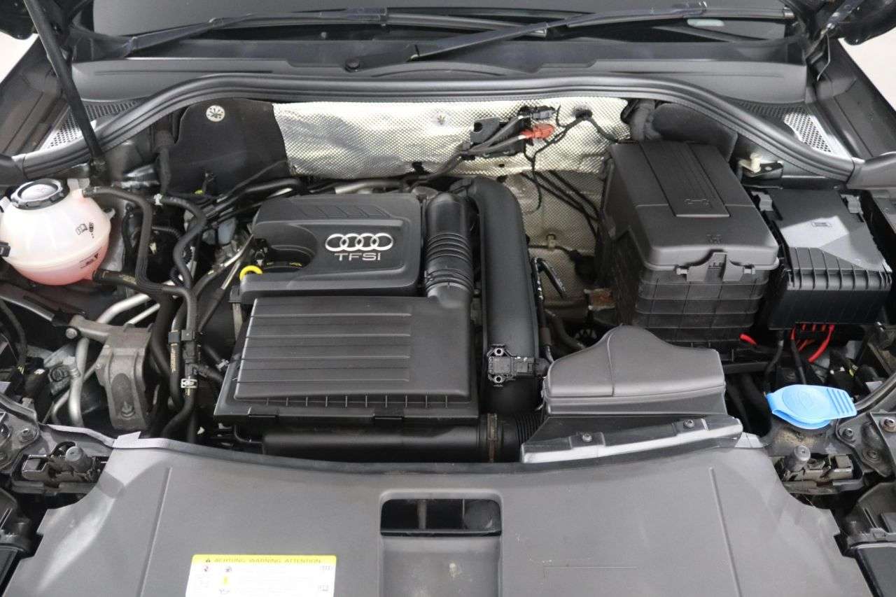 2017 AUDI Q3 2017 AUDI Q3